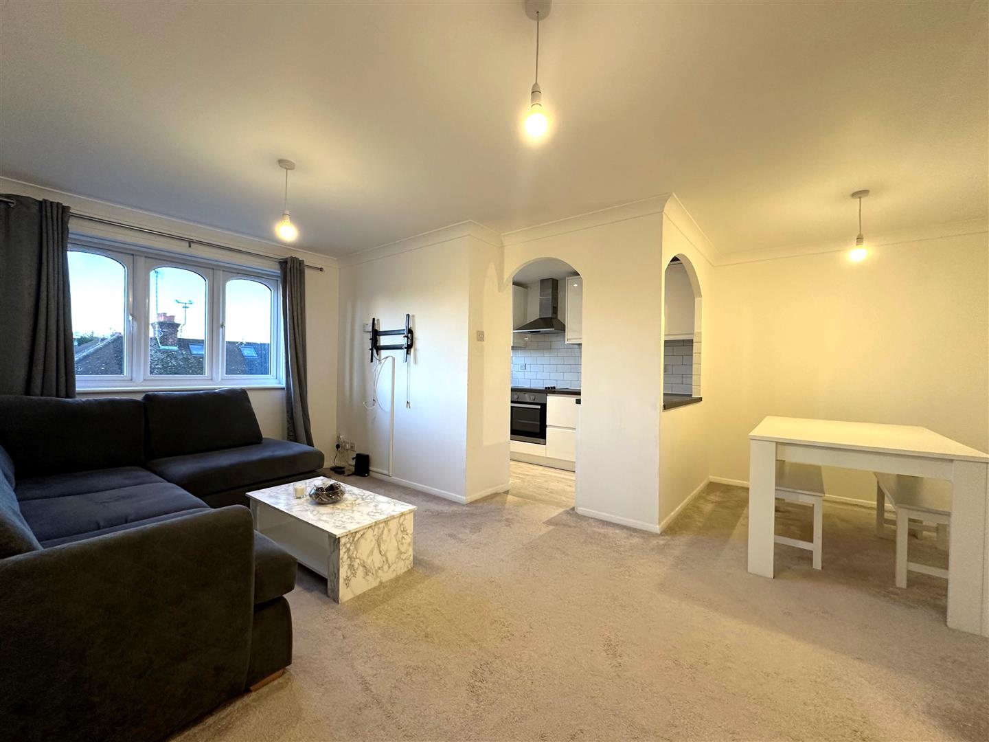 Flat Chiswell Court in Watford