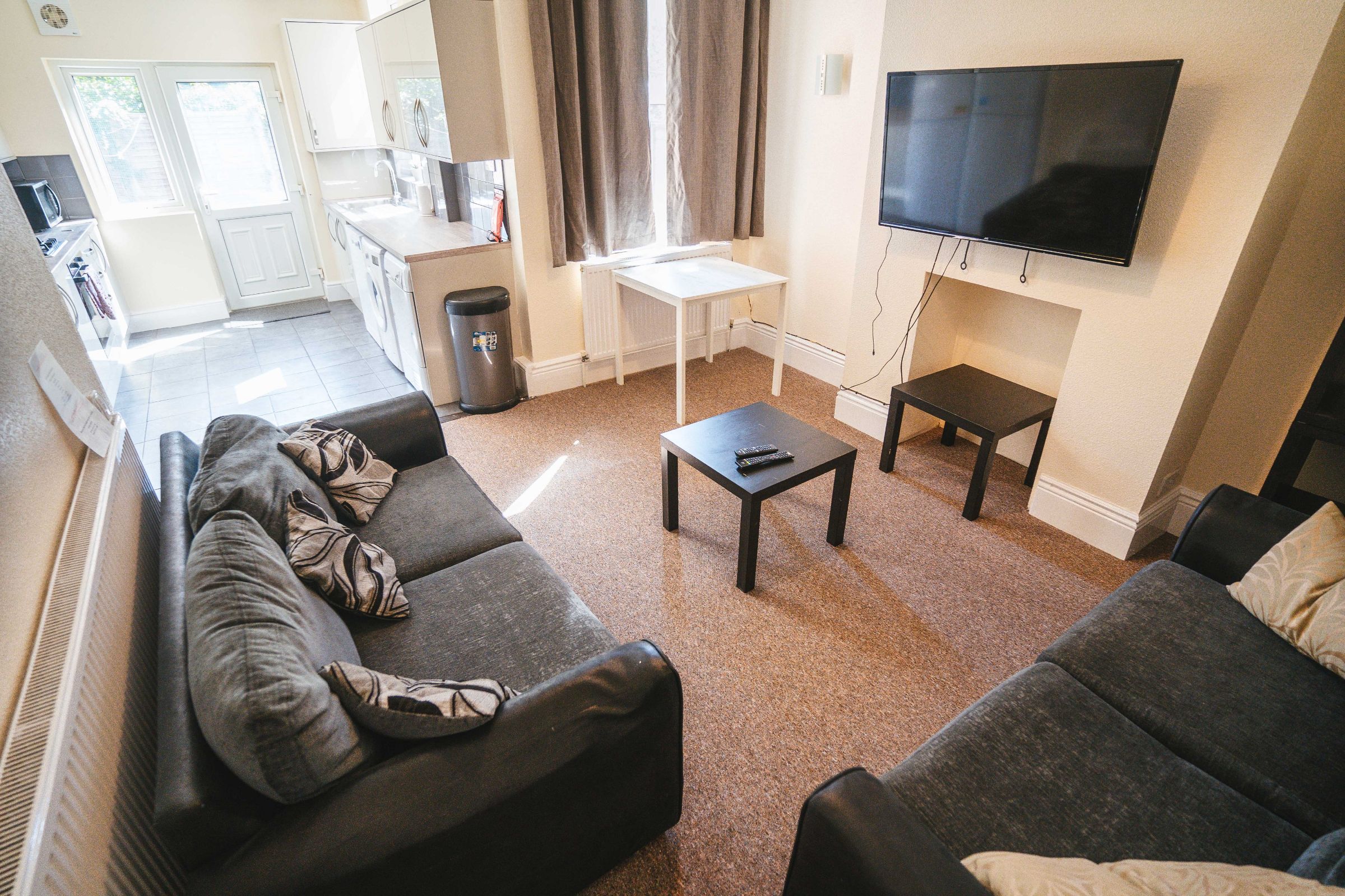 Room Walton Road in Sheffield