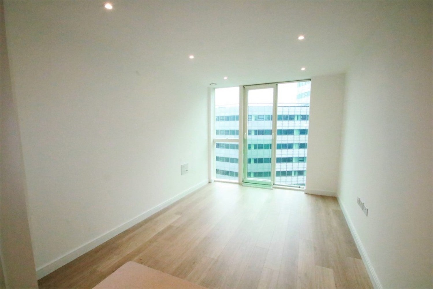 Flat Bedford Park in Greater London