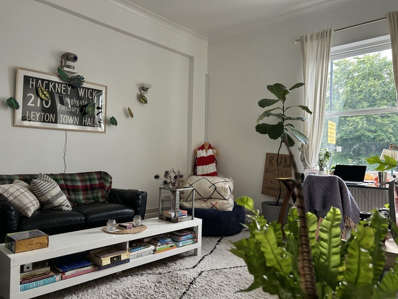 Room Southgate Road in Greater London
