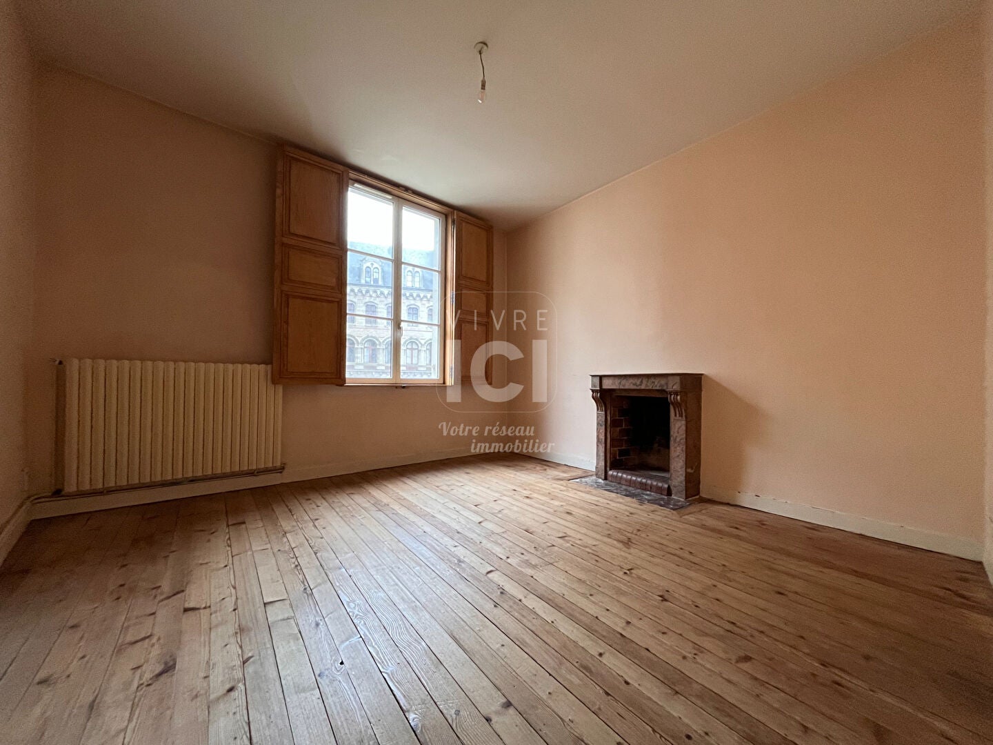 Flat Rue Montault in Angers