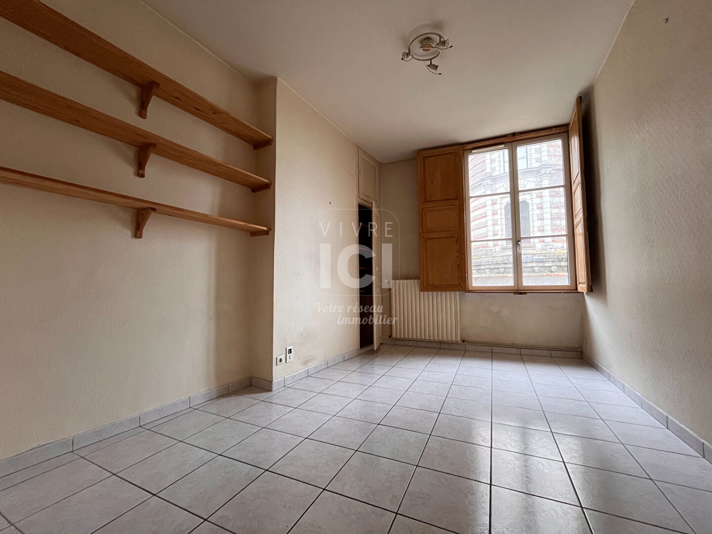 Flat Rue Montault in Angers