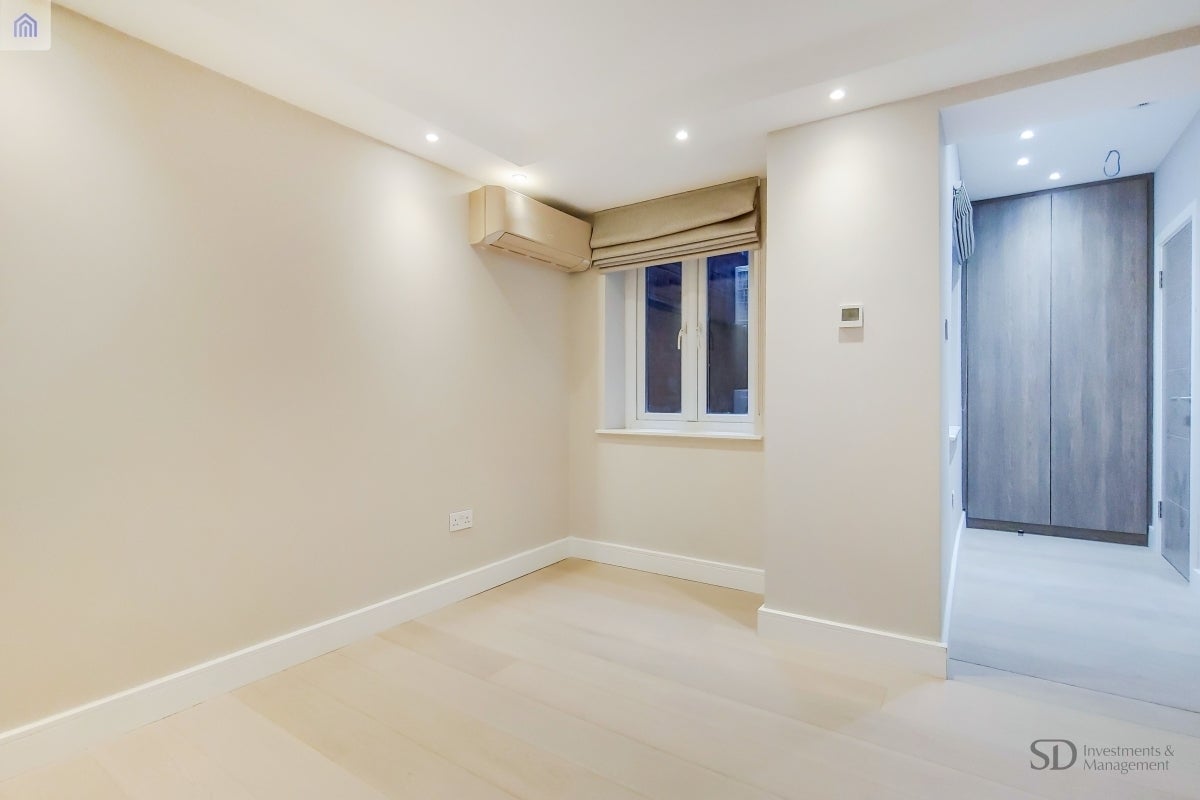 Flat Fitzjohn's Avenue in Greater London