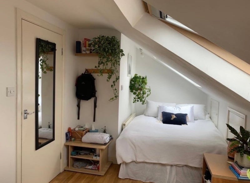 Room Ravenslea Road in Greater London