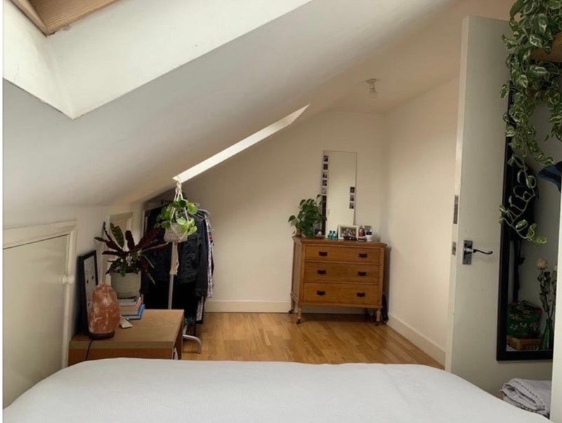 Room Ravenslea Road in Greater London