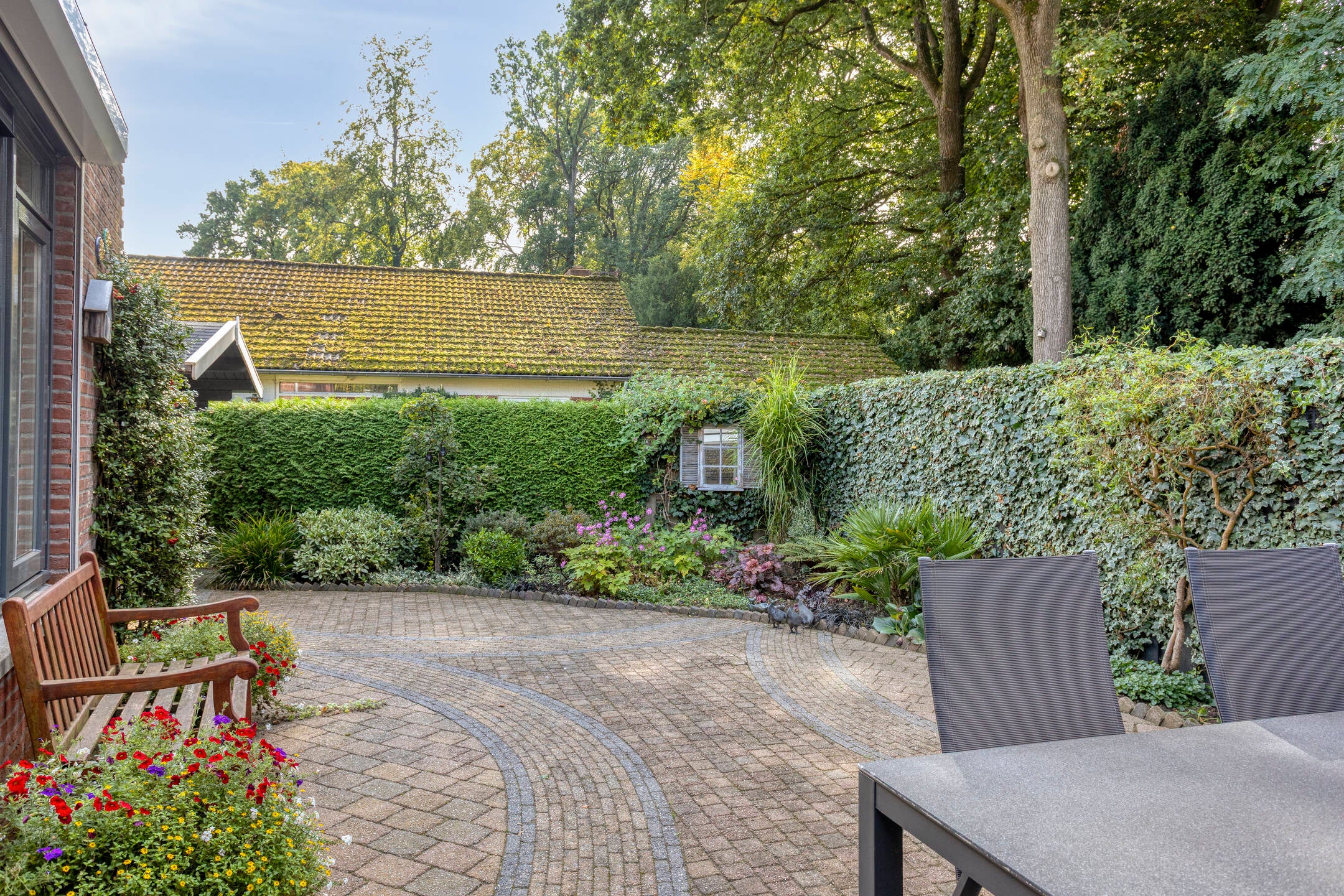 Tussenwoning te koop: Haagbeuklaan 5, Ede
