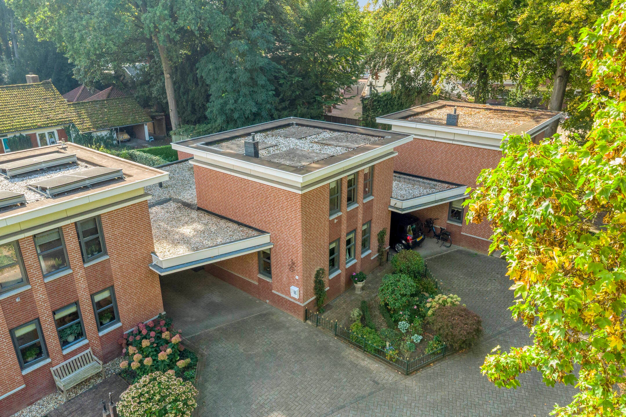 Tussenwoning te koop: Haagbeuklaan 5, Ede