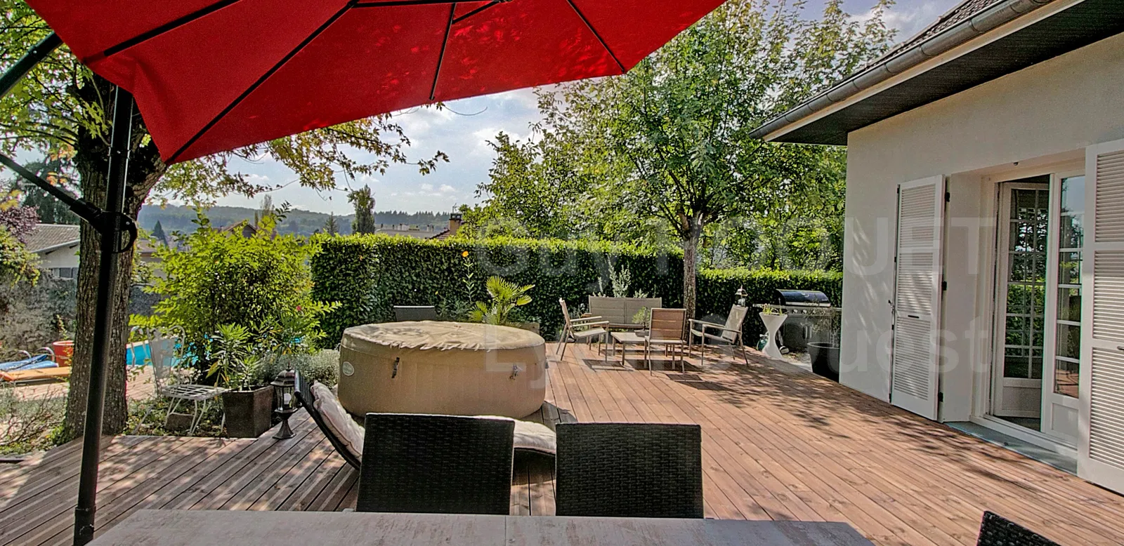 Room D 16 in La Tour-du-Pin