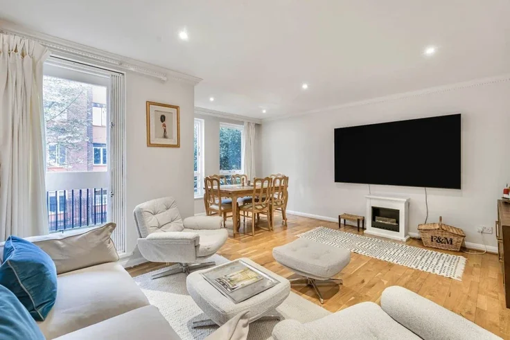 House Marlborough Street in Greater London