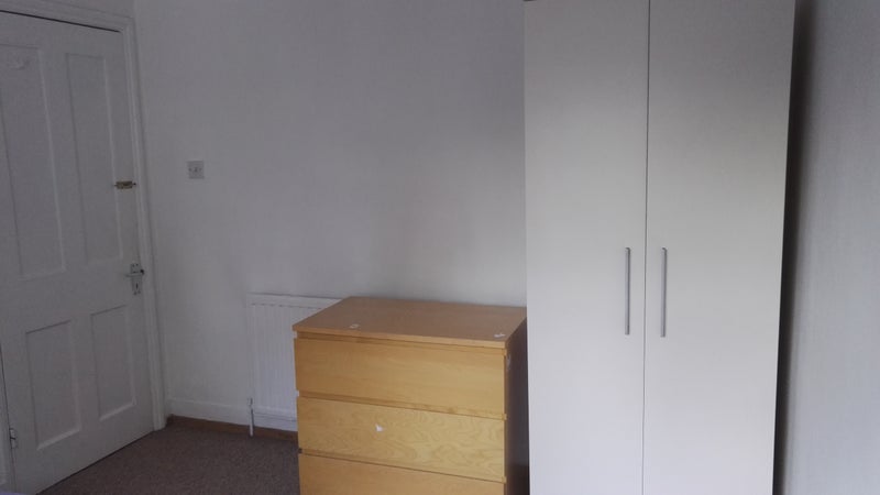 Room Wolseley Road in Greater London