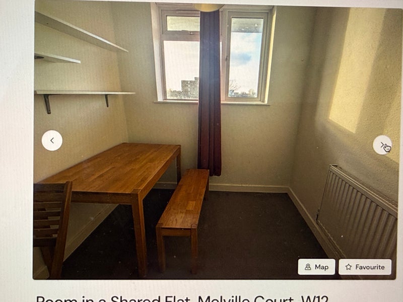 Flat Cathnor Road in Greater London