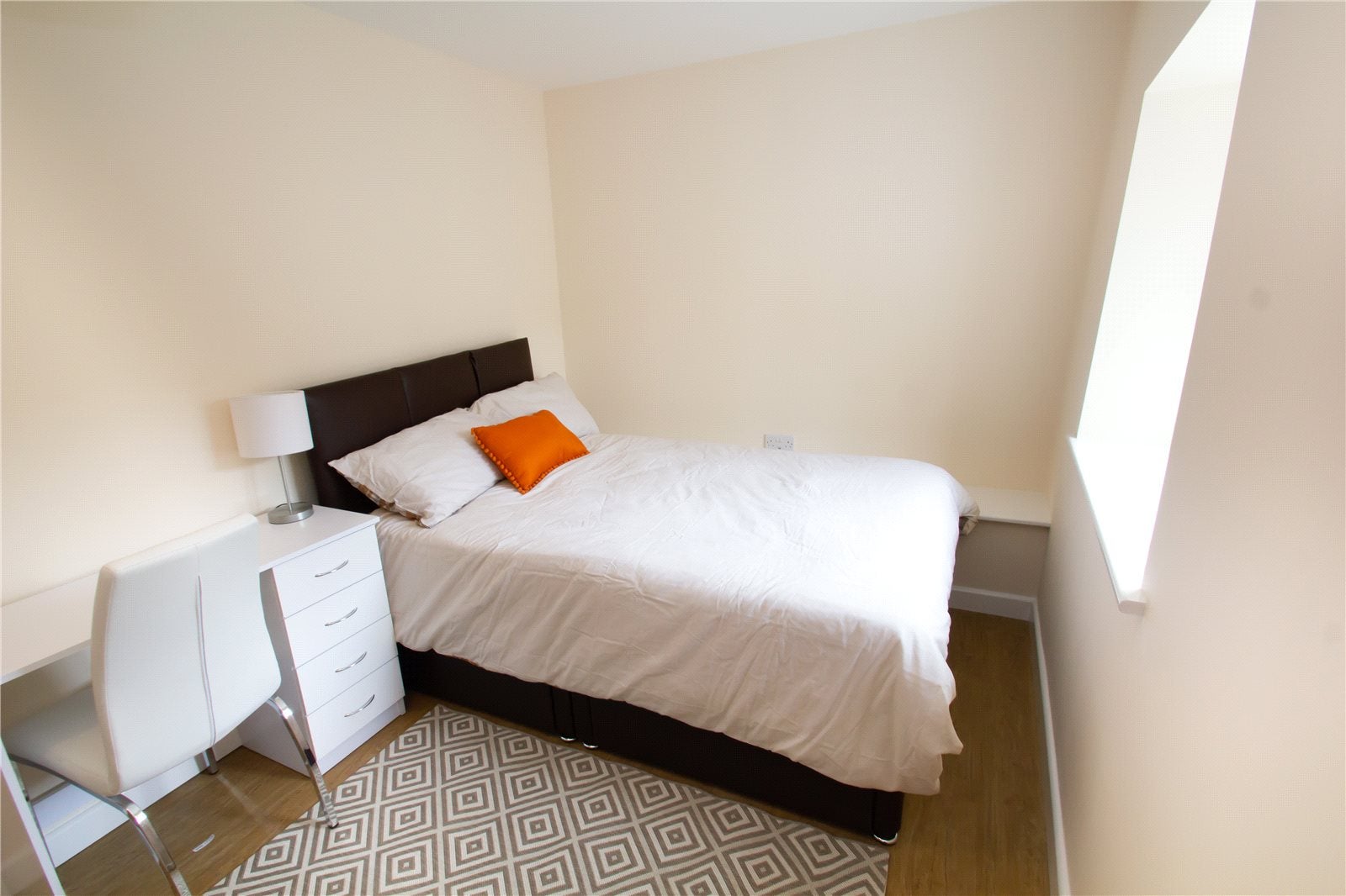 Room Wesley Walk in West Oxfordshire