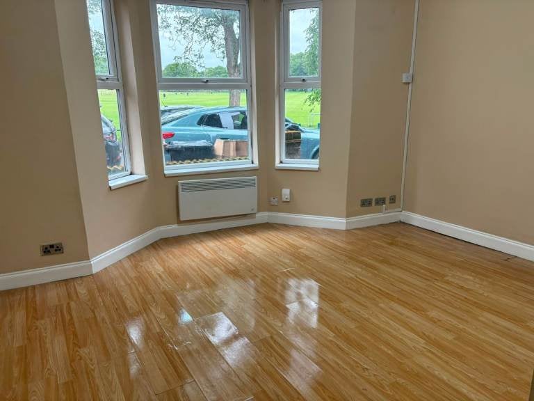 Room Havelock Road in Luton