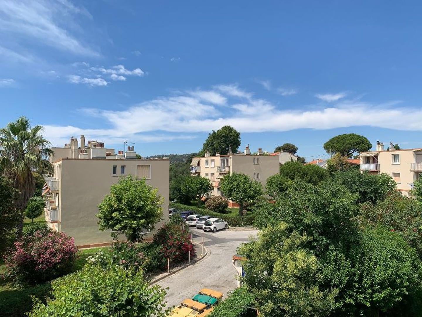 Flat P1 Bis Entrée in Marseille