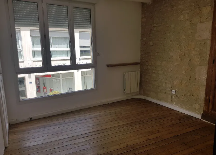Flat Rue Paul Bert in Mamers