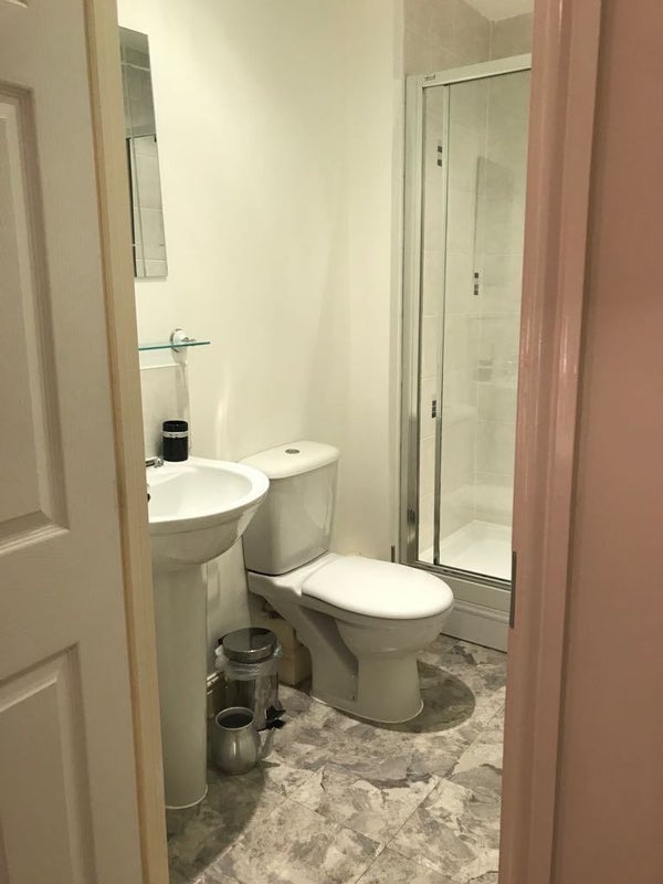 Room Mead Avenue in Birmingham