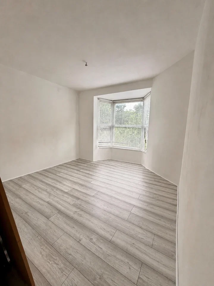 Flat Hymers Avenue in Hull