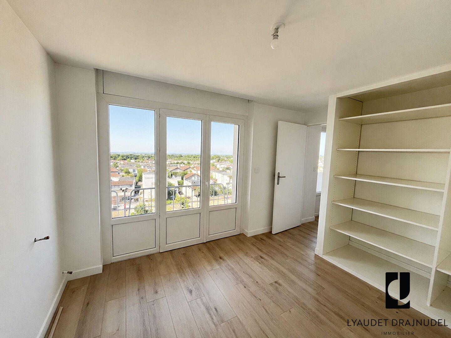 Appartement Place des Promenades Populle à Roanne