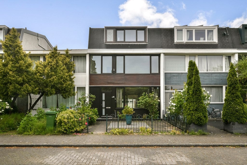 Huis Sint Philipsland 5 in Amstelveen