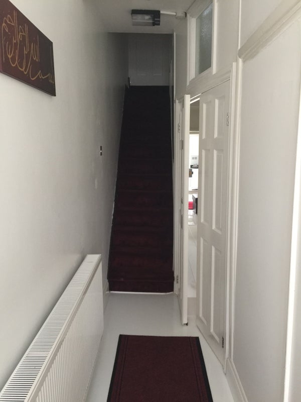 Room Romford Road in Greater London