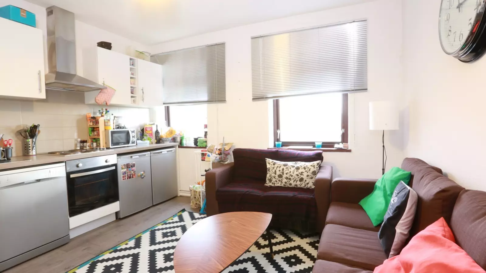 Room Pomeroy Street in Greater London