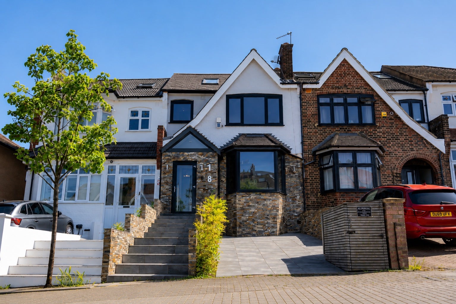 House Eylewood Road in Greater London
