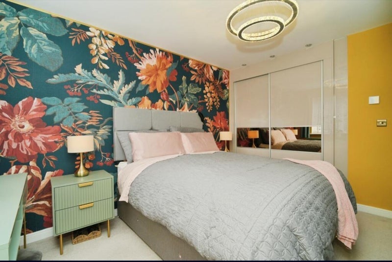 Room Jasper Avenue in Salford