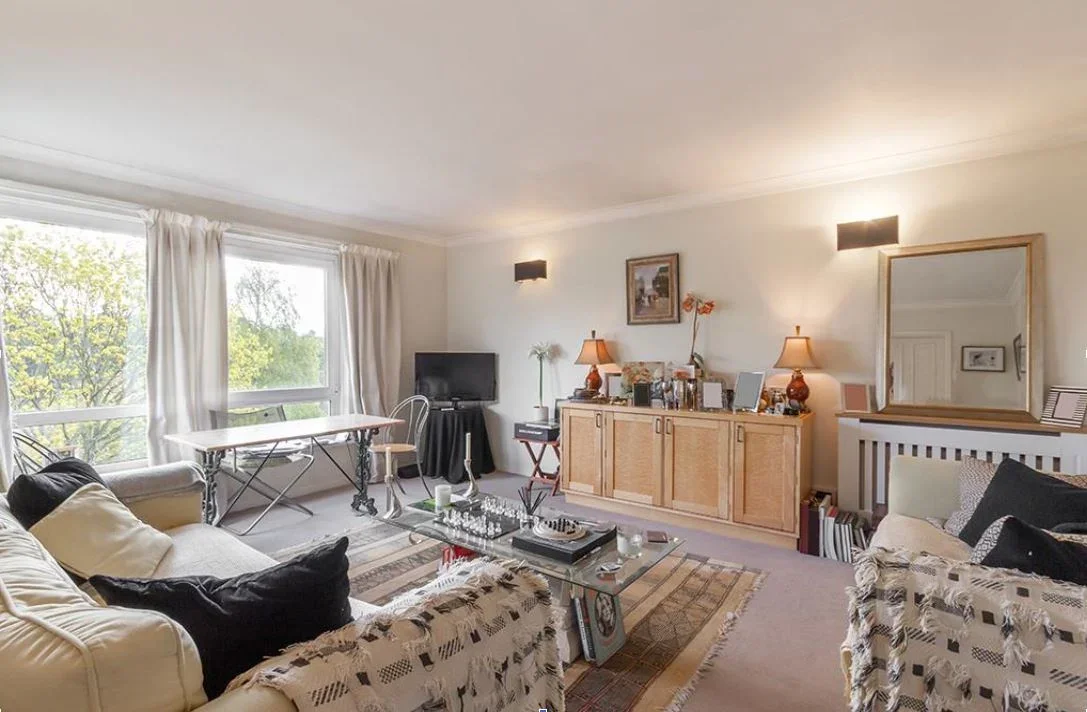 Flat Adderstone Crescent in Newcastle upon Tyne