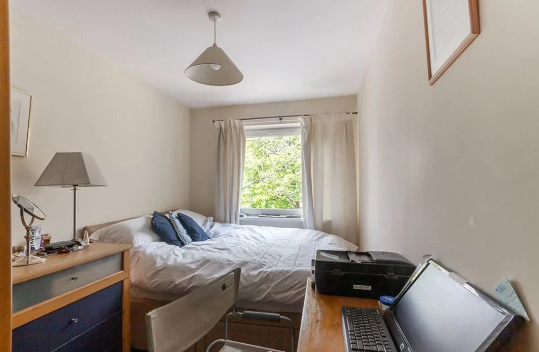 Flat Adderstone Crescent in Newcastle upon Tyne