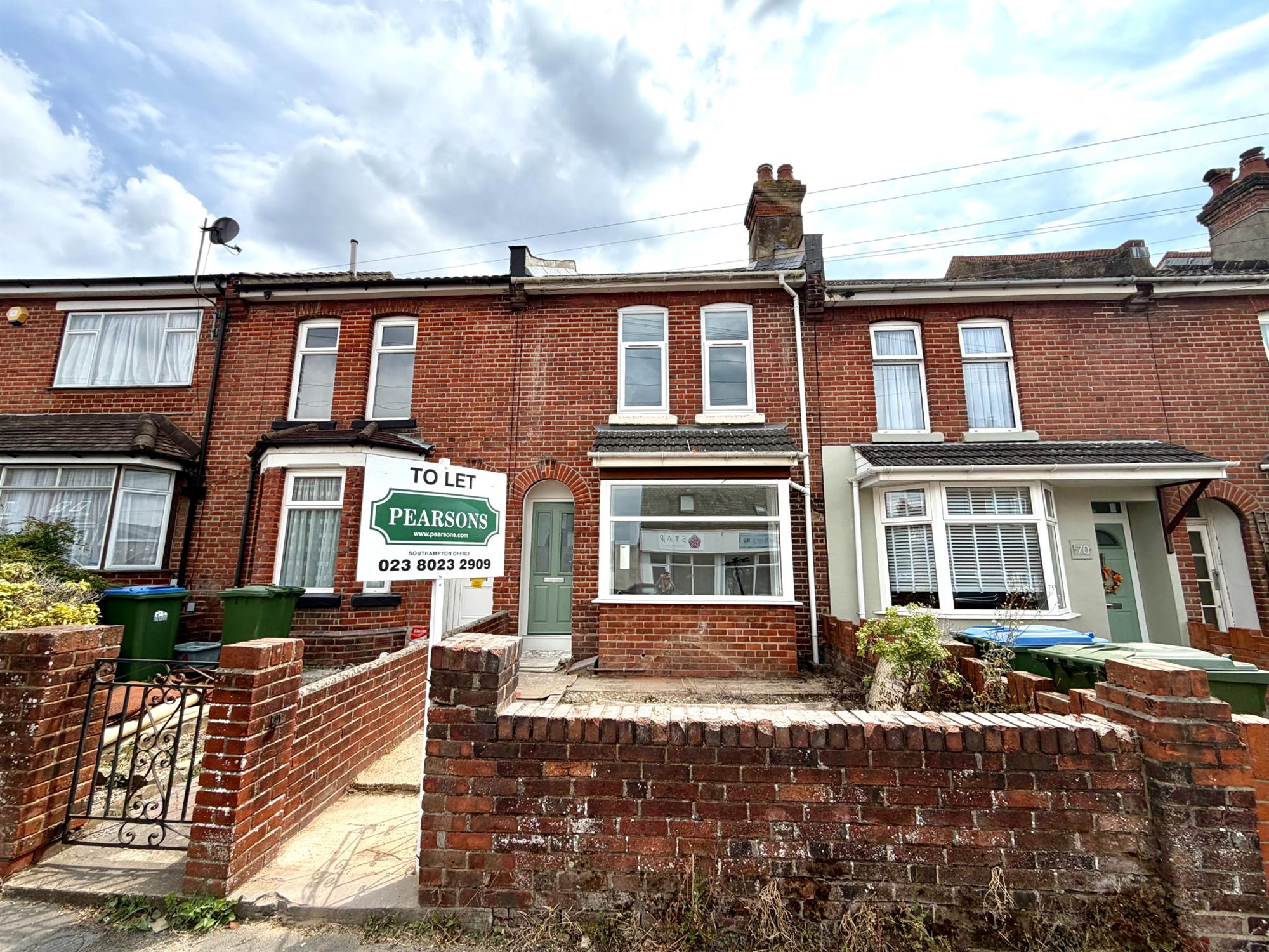 House Manor Road North in Southampton
