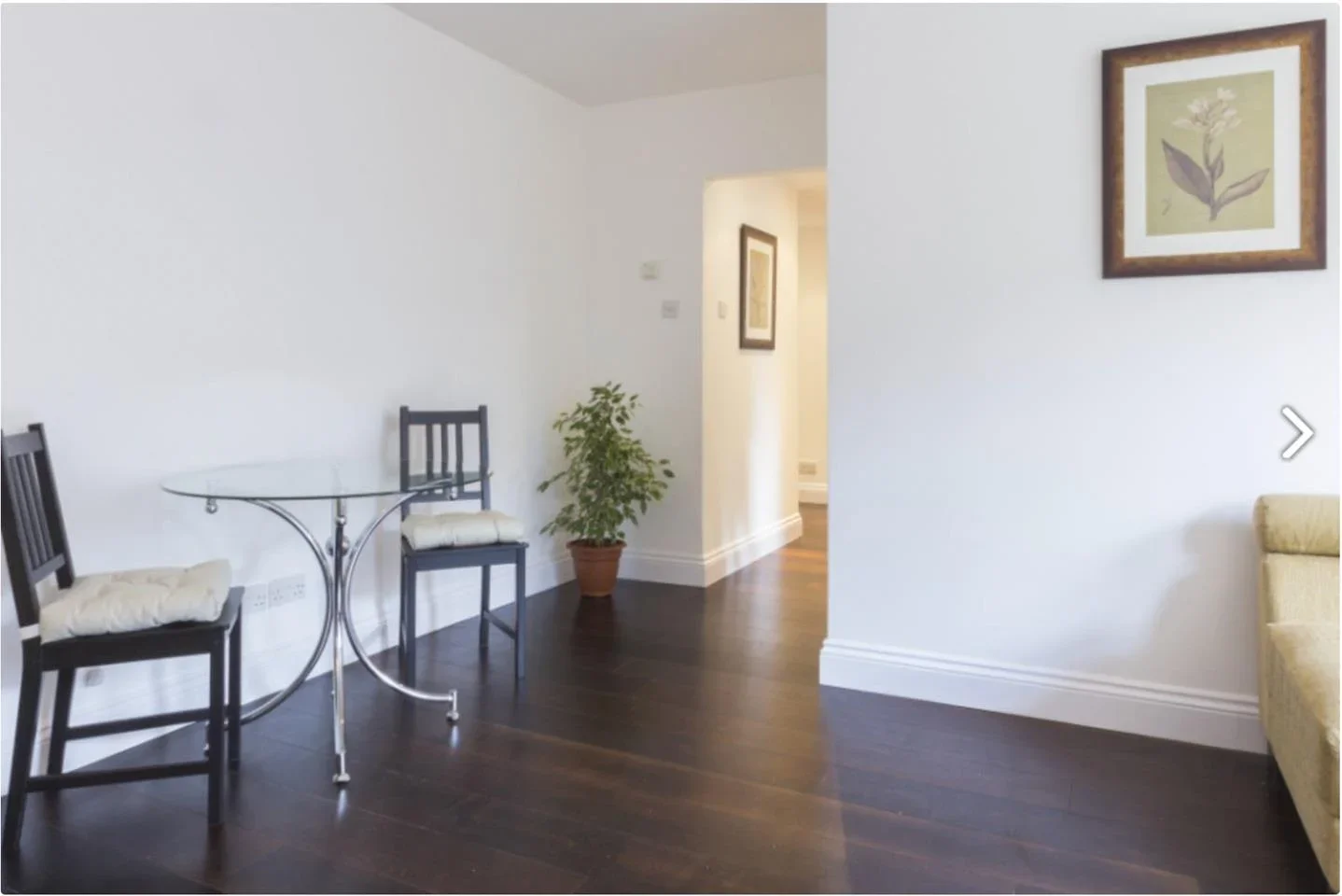 Flat Cheyne Walk in Greater London