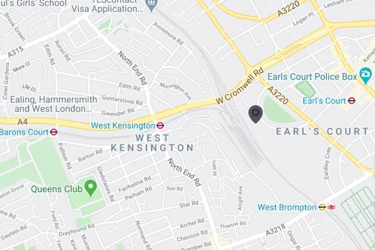 Flat Philbeach Gardens in Greater London