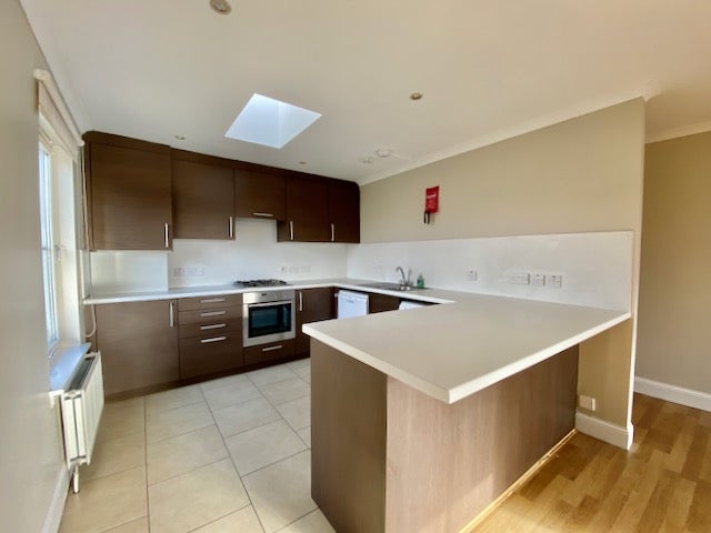 Flat Commissioner Street in Crieff