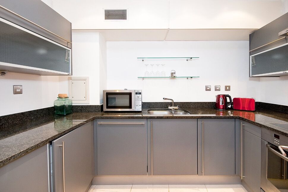 Flat Albert Embankment in Greater London