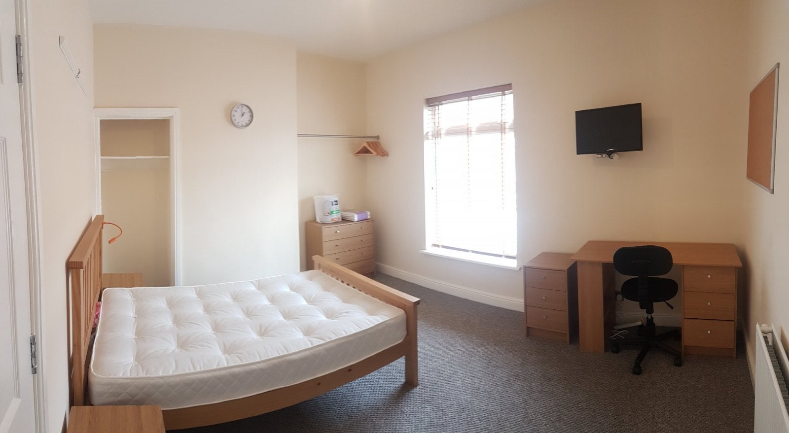 House Savanah Villas in Hull