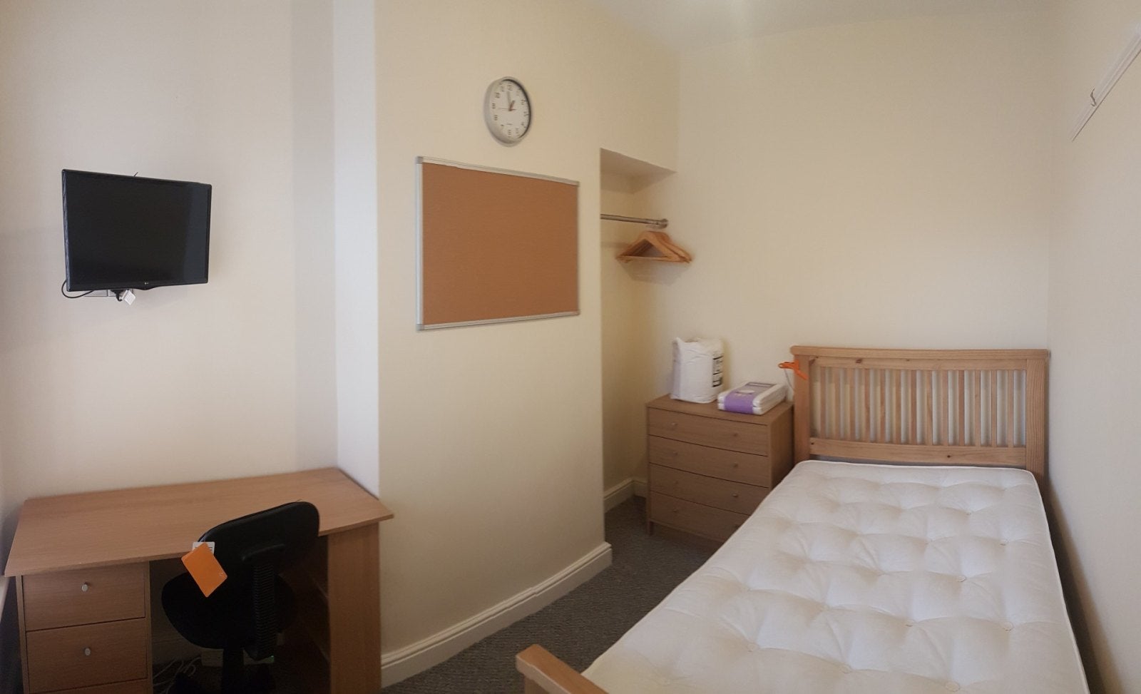 House Savanah Villas in Hull
