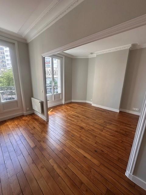 Flat Boulevard de Grenelle in Paris