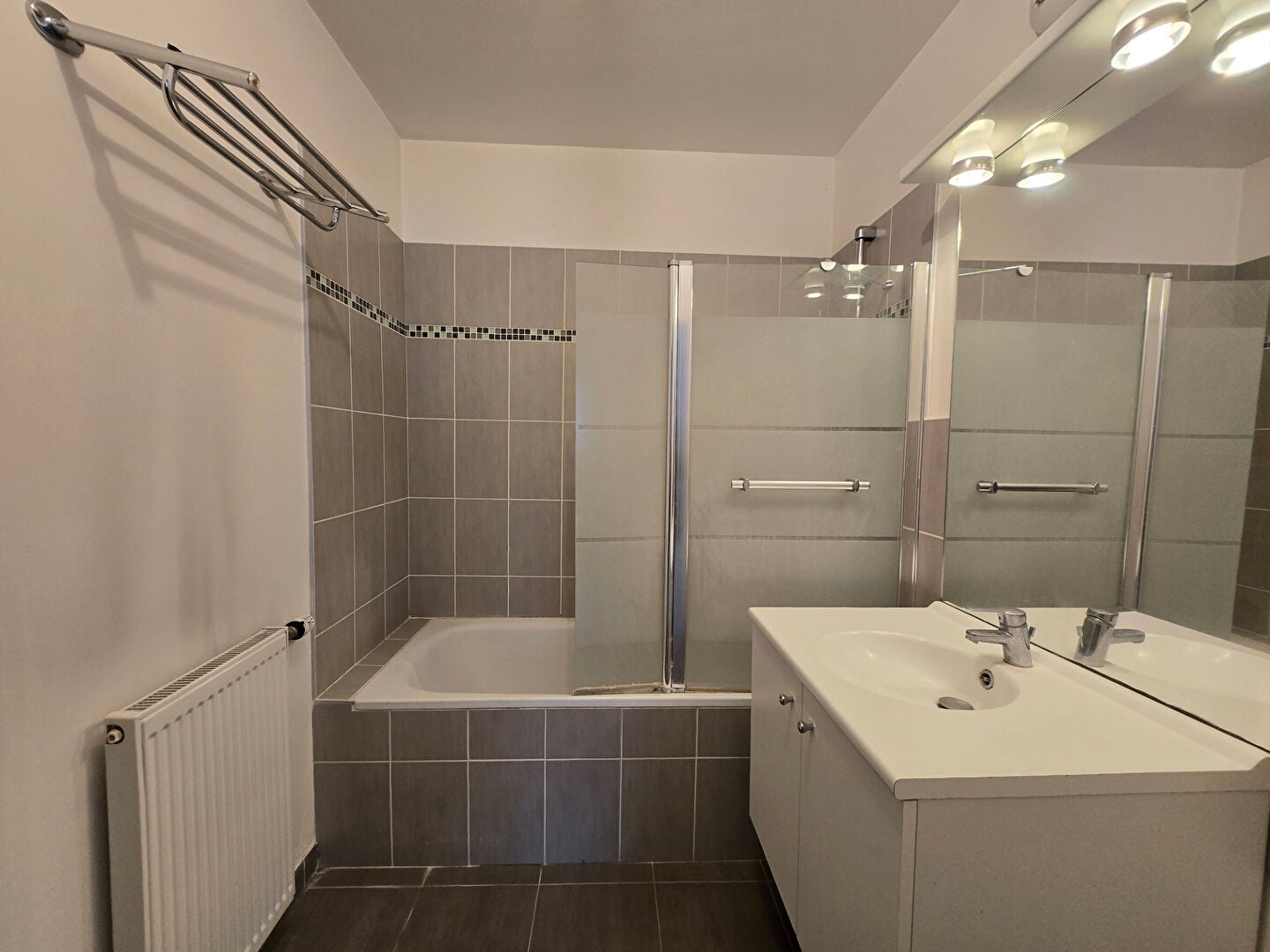 Flat La Francilienne in Longpont-sur-Orge