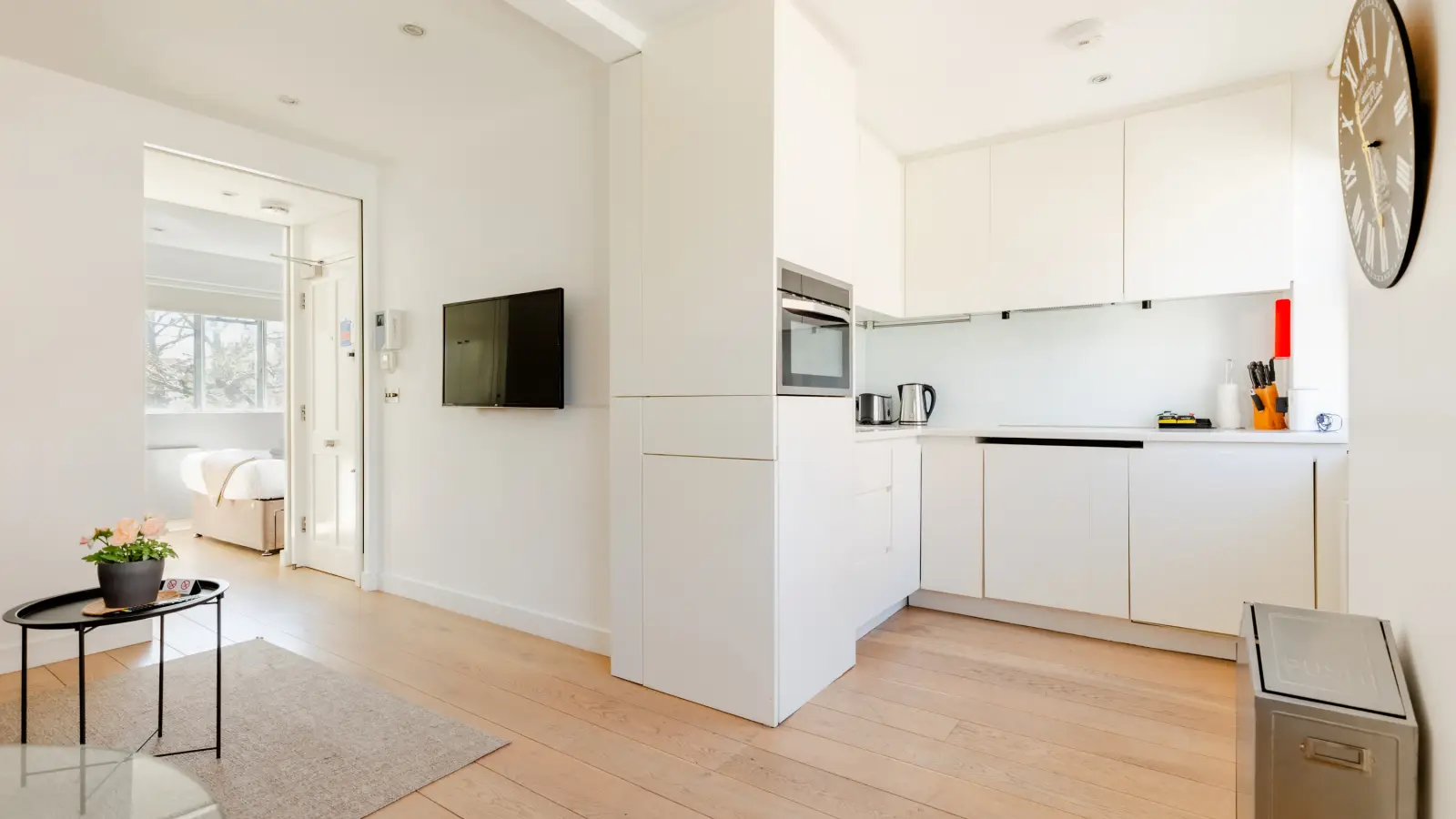 Flat Wardour Street in City of Westminster