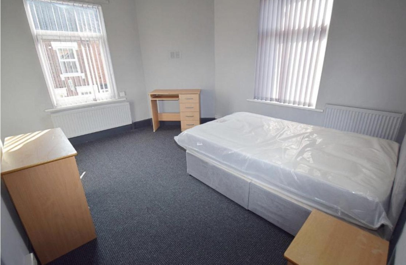 Flat Watford Street in Stoke-on-Trent