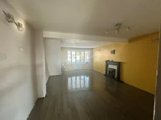 House Edgehill Gardens in Greater London