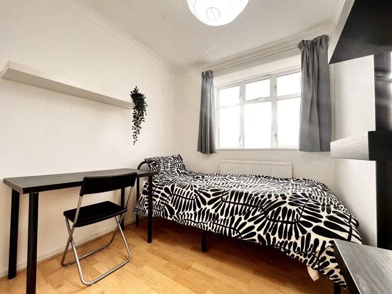 Room Oban Street in Greater London