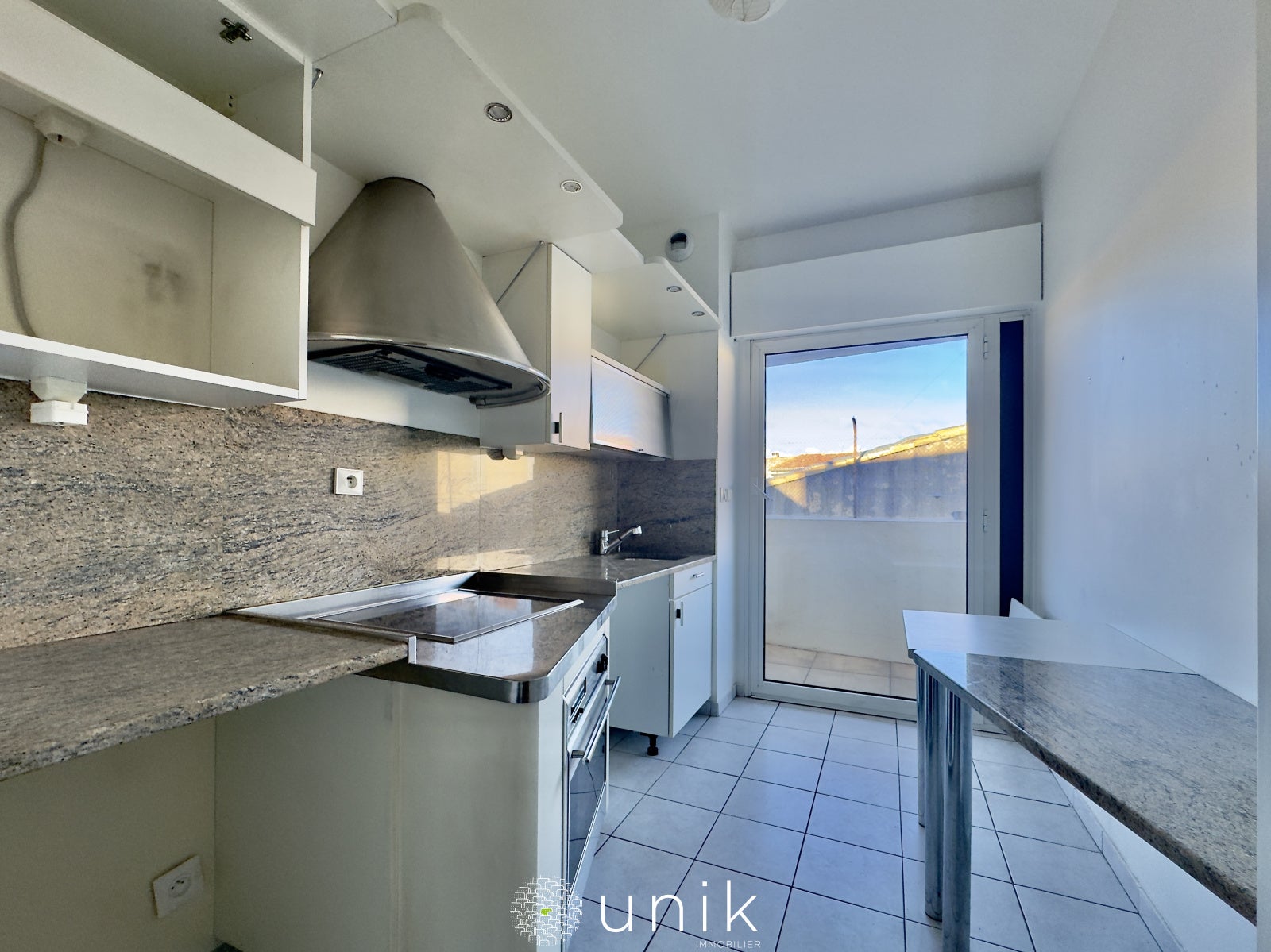 Appartement Place Jacques Mirouze à Montpellier