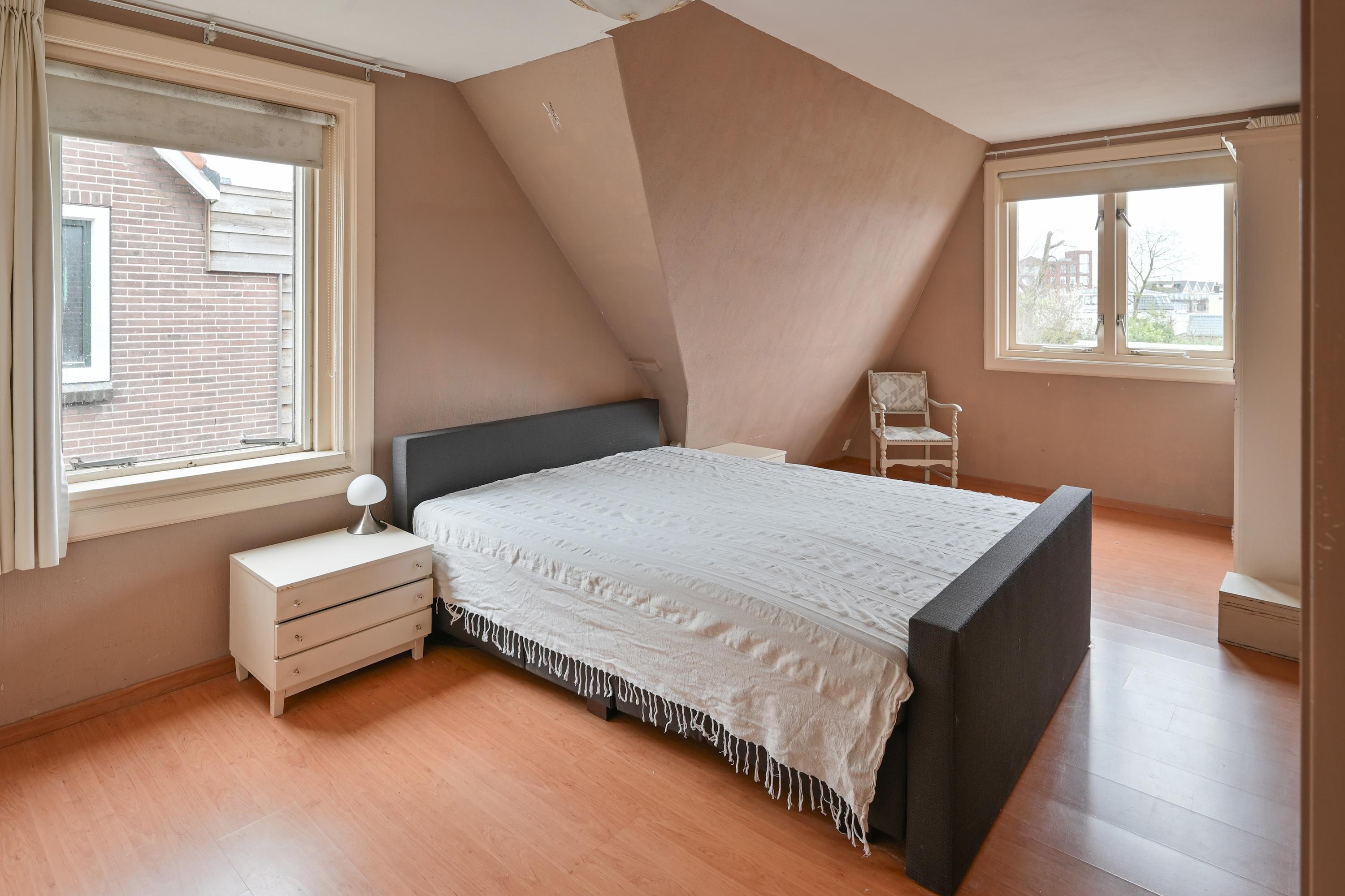 Twee-onder-één-kap te koop: Kerklaan 7, Amstelhoek