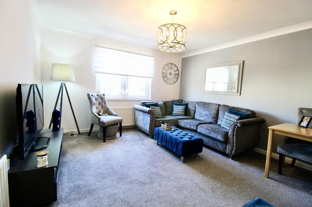 Flat Grandholm Crescent in Aberdeen