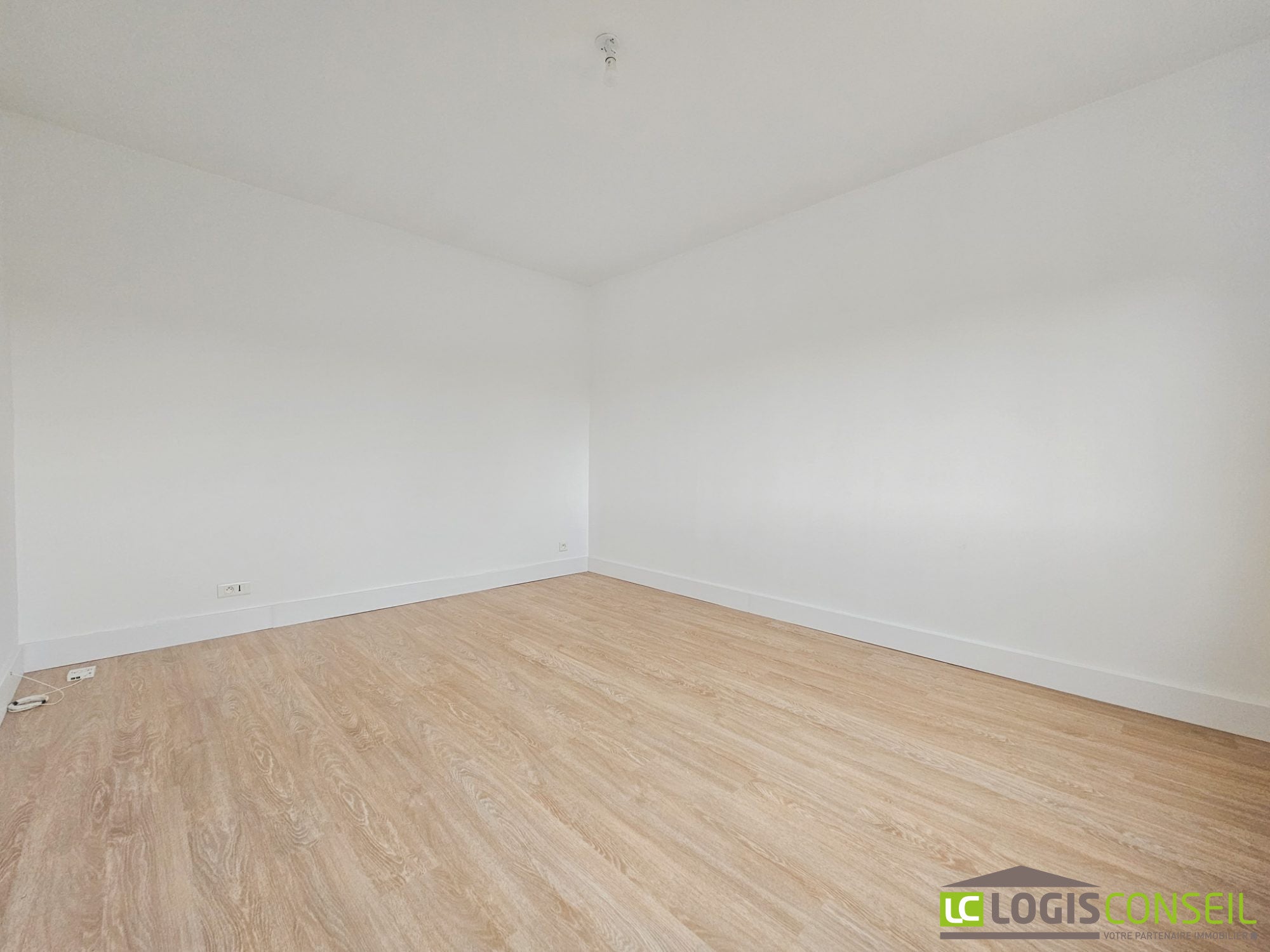 Appartement Rue Jules Barbier à Châtenay-Malabry
