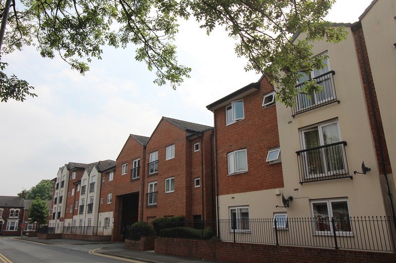 Flat Saint Mary's Street in Crewe