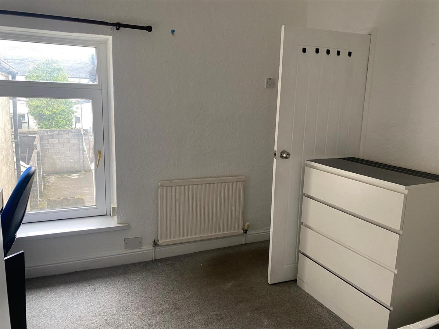 Flat New Park Terrace in Pontypridd