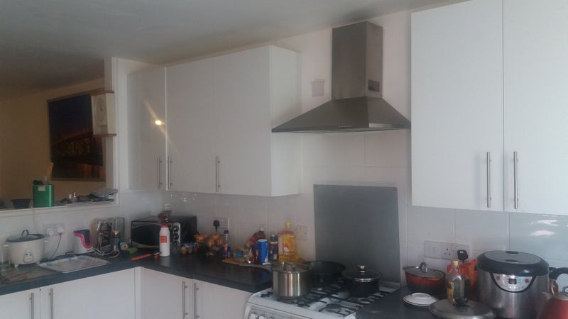 Room Blackburn Road in Greater London
