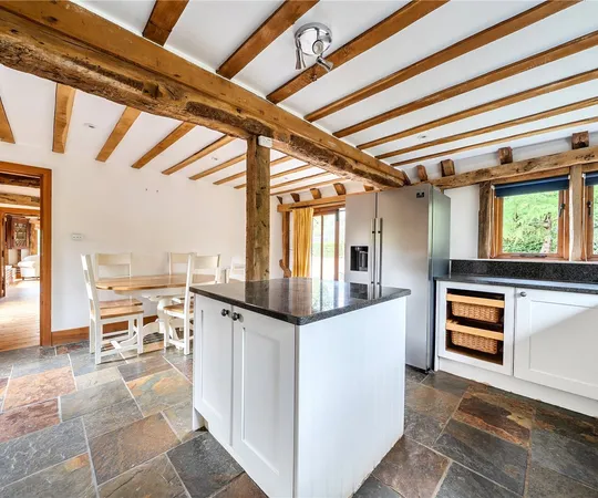 Flat Four Elms Road in Sevenoaks